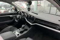 Volkswagen Touareg din 2021 cu 91.000 km - oferta VOL195843 - foto 17