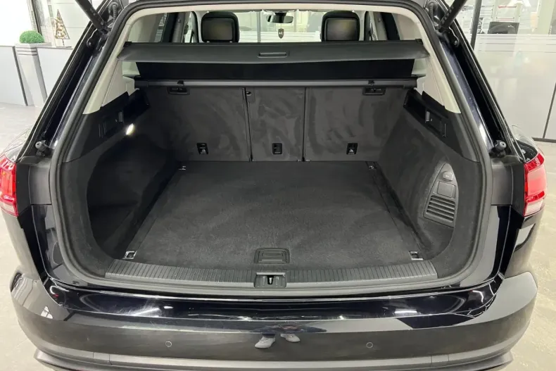 Volkswagen Touareg din 2021 cu 91.000 km - oferta VOL195843 - foto 20