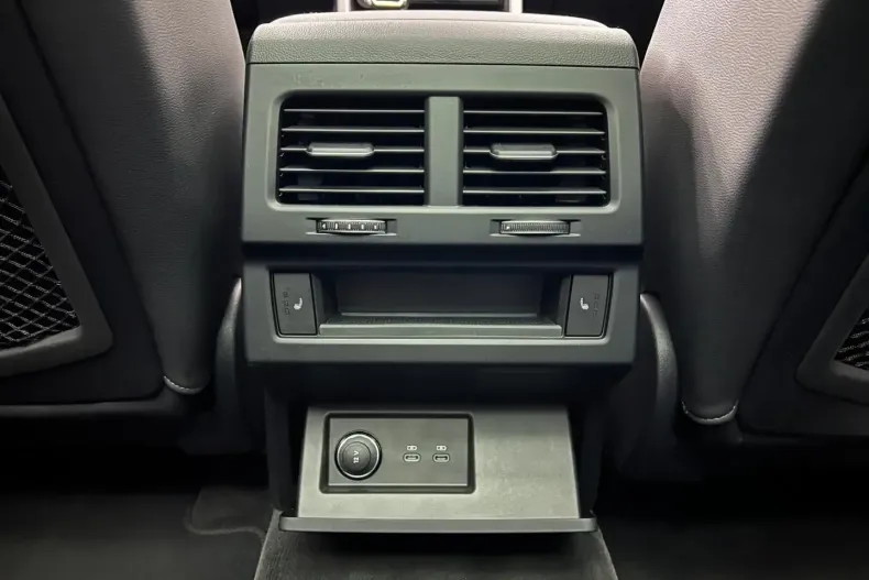 Volkswagen Touareg din 2021 cu 91.000 km - oferta VOL195843 - foto 25