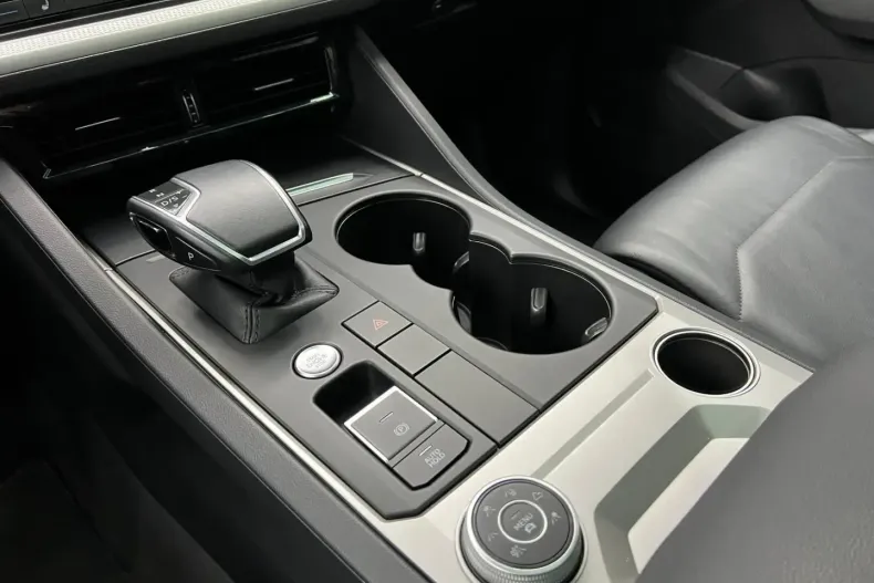 Volkswagen Touareg din 2021 cu 91.000 km - oferta VOL195843 - foto 28