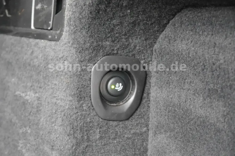 BMW X6 (Seria X) din 2022 cu 67.000 km - oferta BMW195844 - foto 41