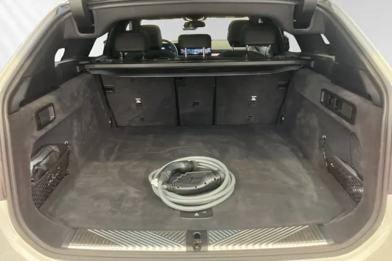 BMW 530 (Seria 5) din 2025 cu 7.130 km - oferta BMW195849 - foto 17