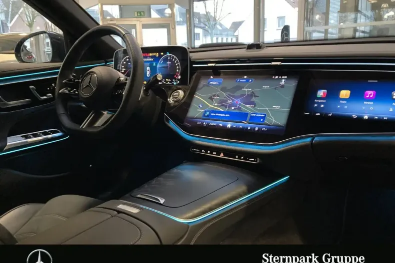 Mercedes-Benz E 300 (Clasa E) din 2024 cu 17.990 km - oferta MER195854 - foto 5