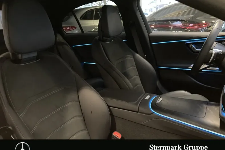 Mercedes-Benz E 300 (Clasa E) din 2024 cu 17.990 km - oferta MER195854 - foto 6