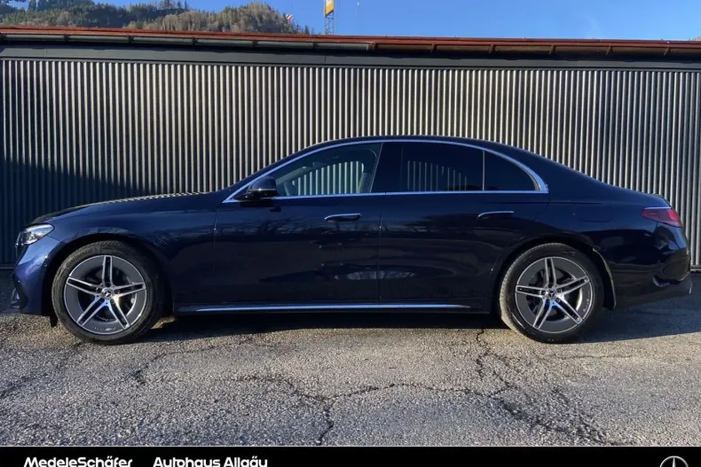 Mercedes-Benz E 300 (Clasa E) din 2024 cu 30.116 km - oferta MER195857 - foto 8