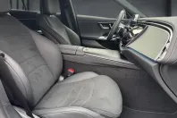 Mercedes-Benz E 300 (Clasa E) din 2024 cu 14.600 km - oferta MER195858 - foto 6