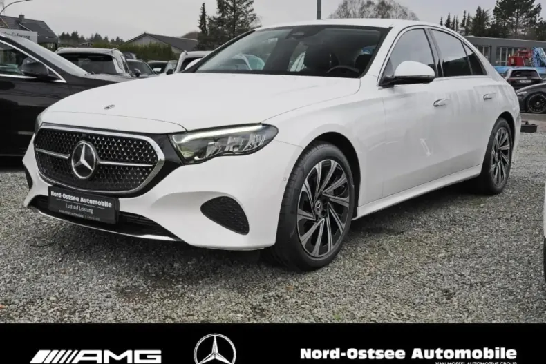 Mercedes-Benz E 300 (Clasa E) din 2024 cu 18.543 km - oferta MER195860 - foto 6