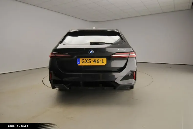 BMW 530 (Seria 5) din 2024 cu 11.000 km - oferta BMW195864 - foto 3