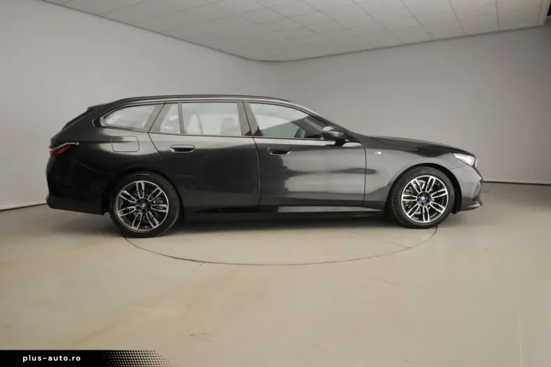 BMW 530 (Seria 5) din 2024 cu 11.000 km - oferta BMW195864 - foto 4