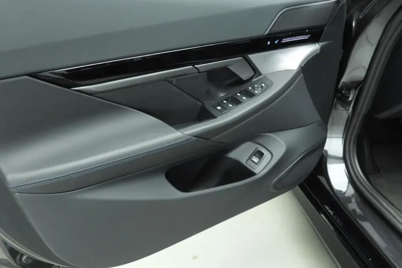 BMW 530 (Seria 5) din 2024 cu 11.000 km - oferta BMW195864 - foto 20