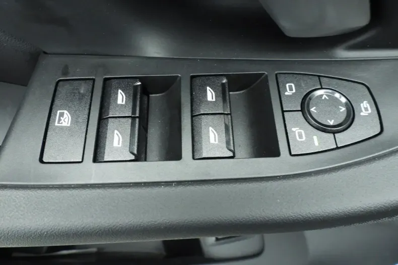 BMW 530 (Seria 5) din 2024 cu 11.000 km - oferta BMW195864 - foto 21