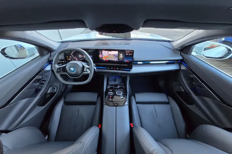 BMW 530 (Seria 5) din 2024 cu 15.995 km - oferta BMW195867 - foto 9