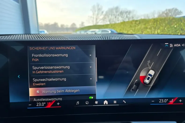 BMW 530 (Seria 5) din 2024 cu 15.995 km - oferta BMW195867 - foto 26