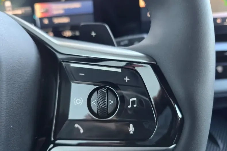 BMW 530 (Seria 5) din 2024 cu 15.995 km - oferta BMW195867 - foto 31