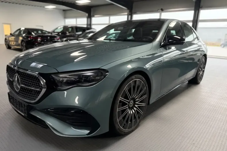 Mercedes-Benz E 450 (Clasa E) din 2025 cu 9.201 km - oferta MER195875 - foto 1