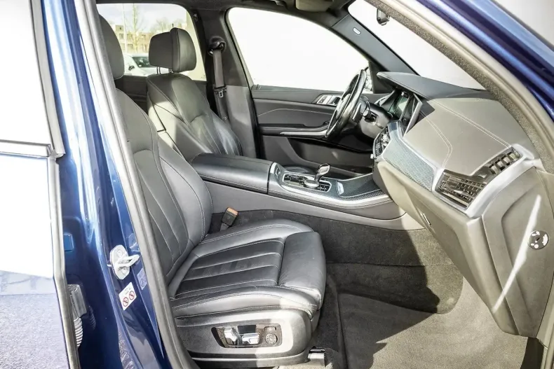 BMW X5 (Seria X) din 2023 cu 53.631 km - oferta BMW195880 - foto 4