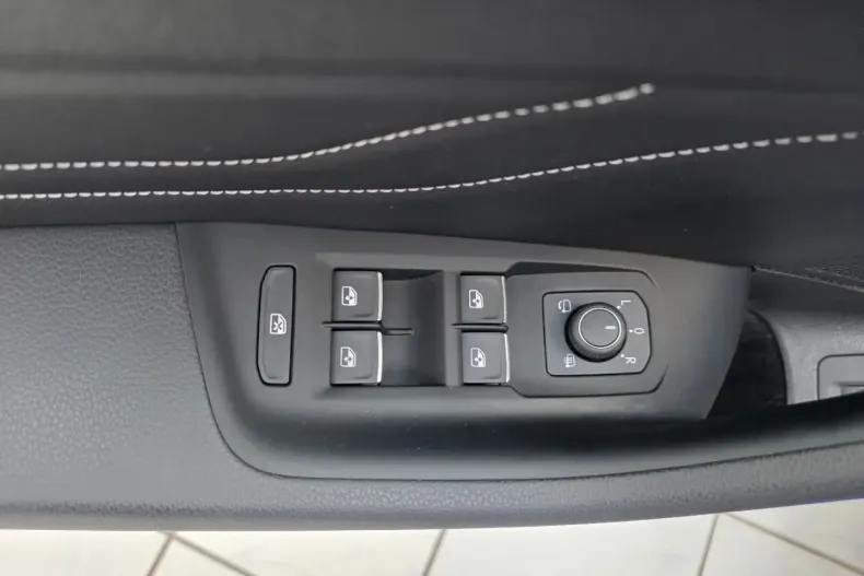 Volkswagen Arteon din 2022 cu 40.250 km - oferta VOL195884 - foto 16