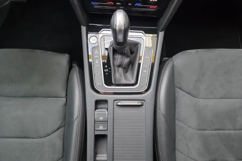 Volkswagen Arteon din 2022 cu 40.250 km - oferta VOL195884 - foto 45