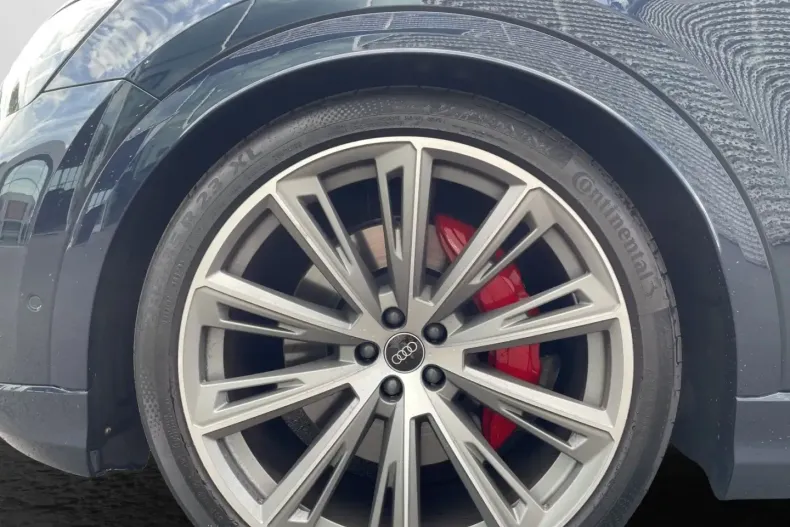 Audi SQ8 din 2024 cu 13.895 km - oferta AUD195888 - foto 3