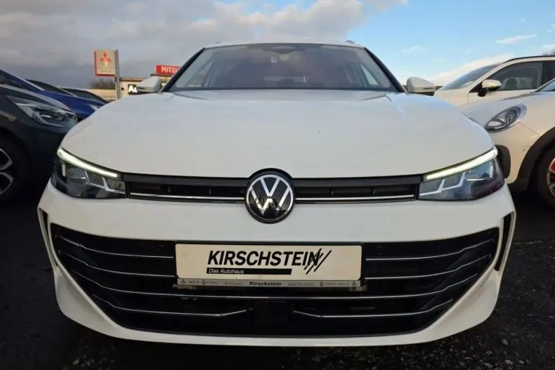 Volkswagen Passat din 2024 cu 36.946 km - oferta VOL195891 - foto 4