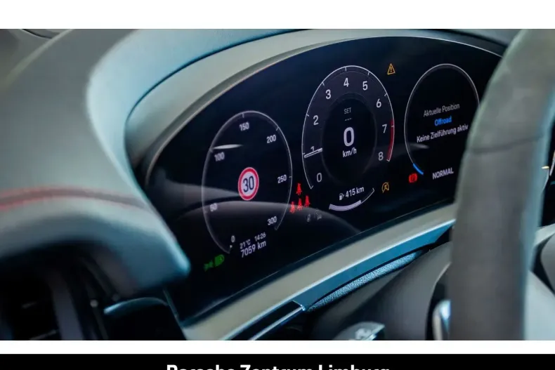 Porsche Cayenne din 2025 cu 7.900 km - oferta POR195892 - foto 27