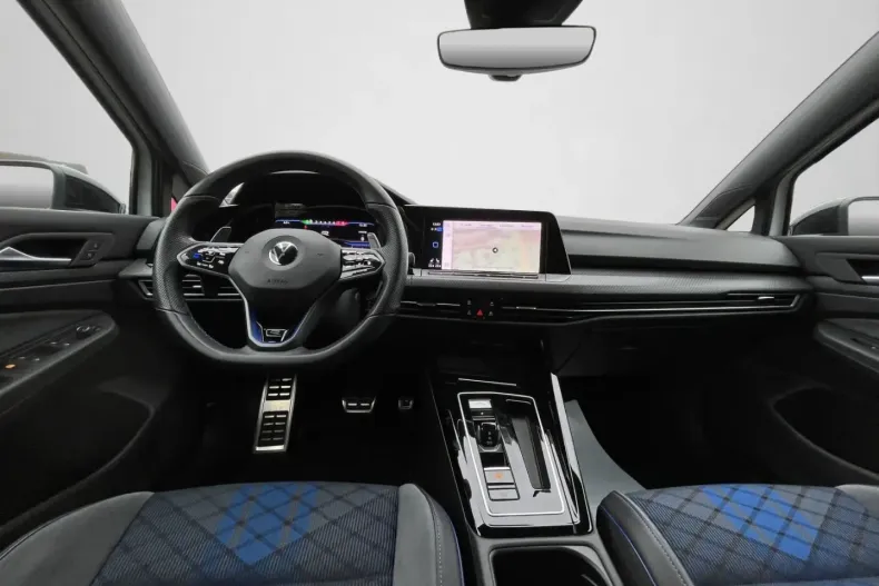 Volkswagen Golf din 2022 cu 63.609 km - oferta VOL195893 - foto 5