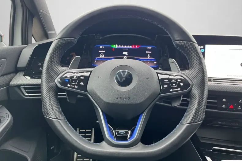 Volkswagen Golf din 2022 cu 63.609 km - oferta VOL195893 - foto 7