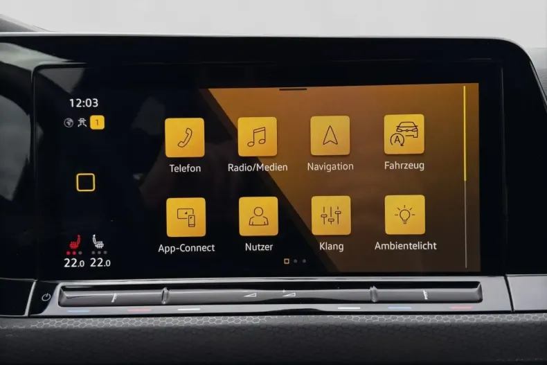 Volkswagen Golf din 2023 cu 83.444 km - oferta VOL195894 - foto 12