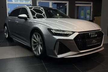 Audi RS6 din 2021 - oferta AUD195897