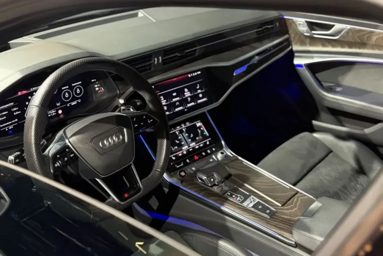 Audi RS6 din 2021 cu 94.000 km - oferta AUD195897 - foto 11