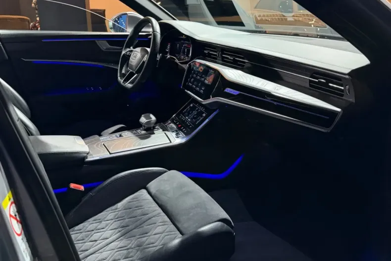 Audi RS6 din 2021 cu 94.000 km - oferta AUD195897 - foto 37