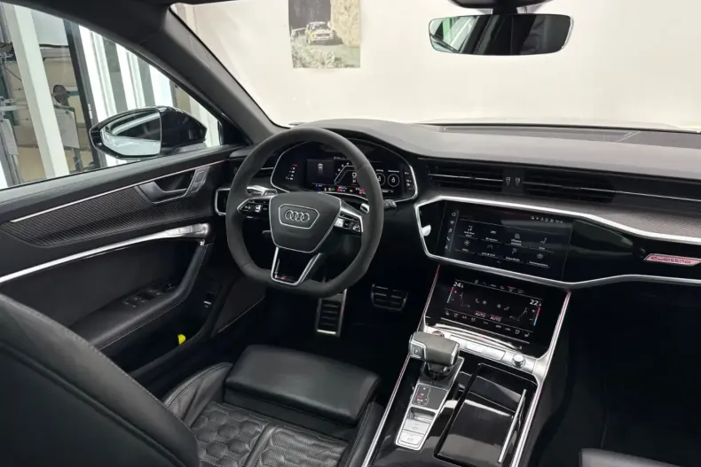 Audi RS6 din 2022 cu 90.000 km - oferta AUD195898 - foto 19