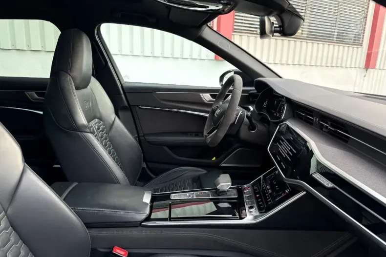 Audi RS6 din 2022 cu 90.000 km - oferta AUD195898 - foto 21