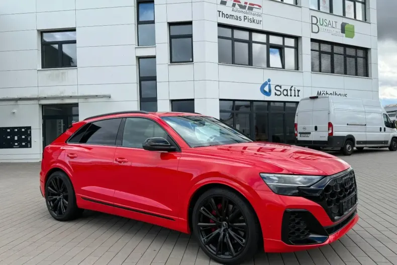 Audi SQ8 din 2025 cu 4.500 km - oferta AUD195905 - foto 8