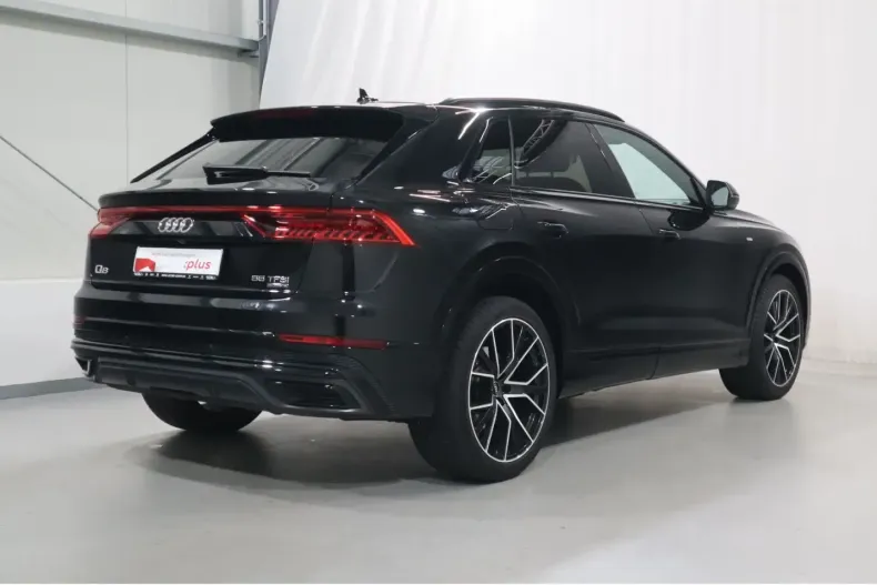 Audi Q8 din 2022 cu 99.044 km - oferta AUD195906 - foto 3