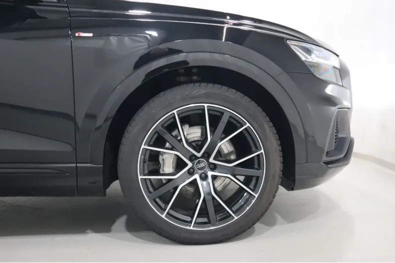 Audi Q8 din 2022 cu 99.044 km - oferta AUD195906 - foto 5