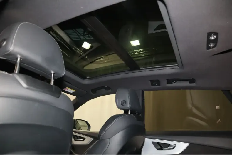 Audi Q8 din 2022 cu 99.044 km - oferta AUD195906 - foto 18
