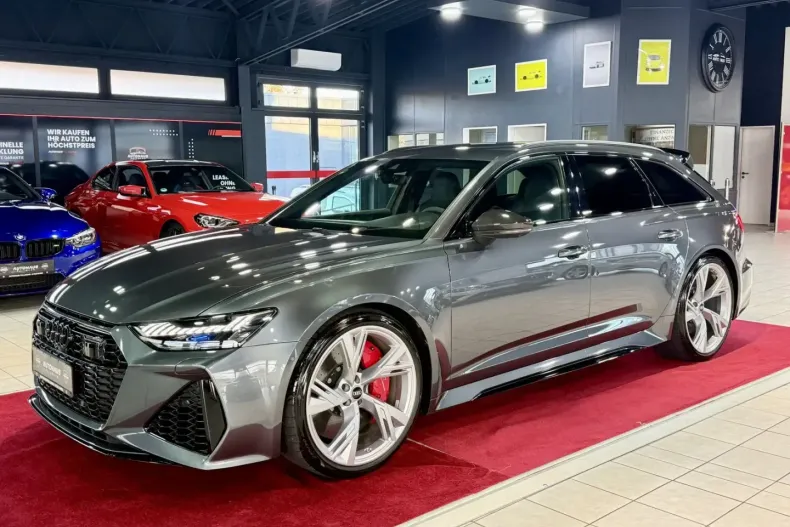 Audi RS6 din 2022 cu 76.150 km - oferta AUD195909 - foto 1
