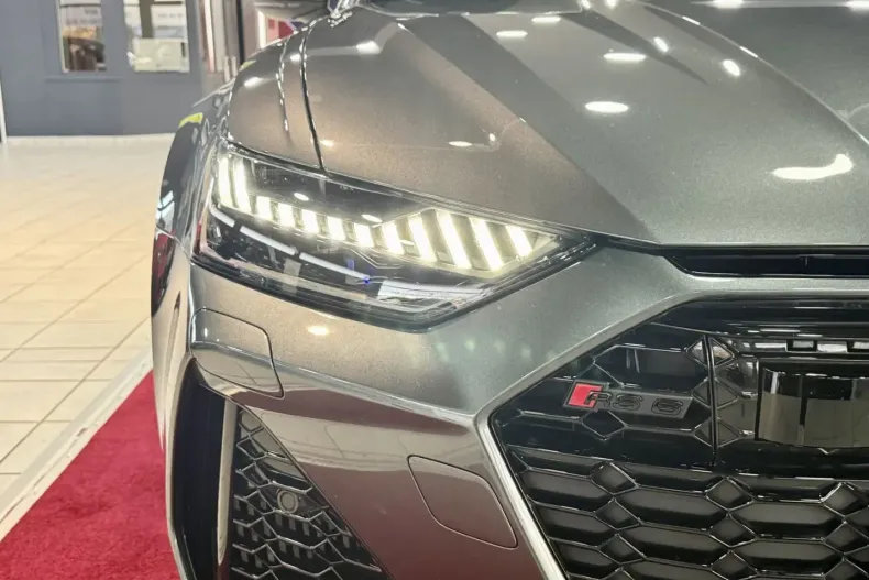 Audi RS6 din 2022 cu 76.150 km - oferta AUD195909 - foto 9