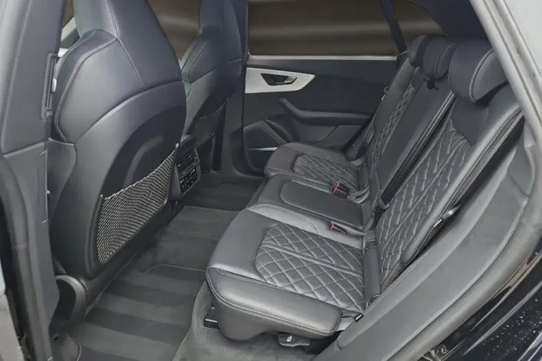 Audi SQ8 din 2022 cu 41.133 km - oferta AUD195914 - foto 11