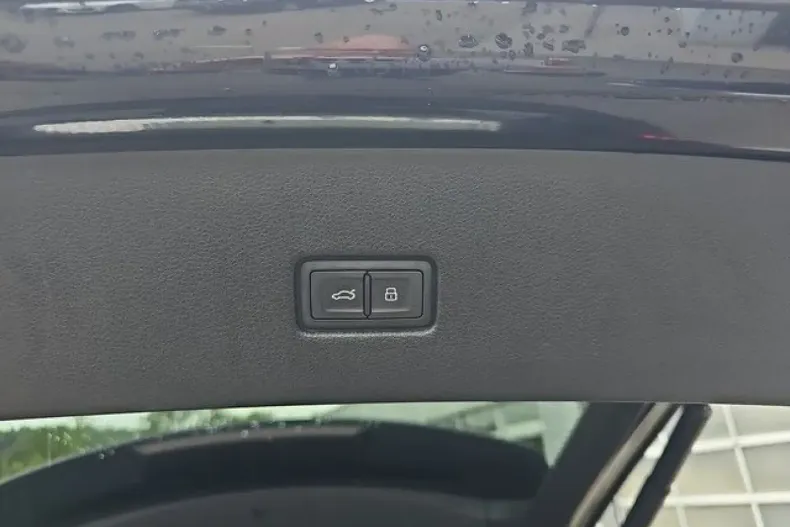 Audi SQ8 din 2022 cu 41.133 km - oferta AUD195914 - foto 15