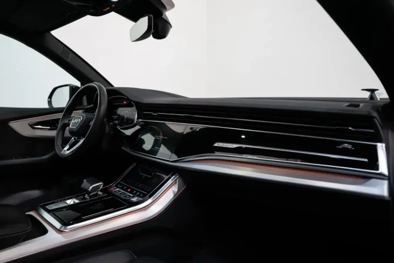 Audi SQ8 din 2022 cu 99.999 km - oferta AUD195915 - foto 16