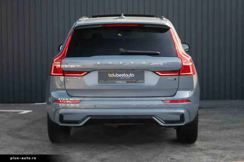 Volvo XC60 din 2023 cu 143.713 km - oferta VOL195922 - foto 9