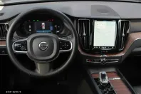 Volvo XC60 din 2023 cu 143.713 km - oferta VOL195922 - foto 13