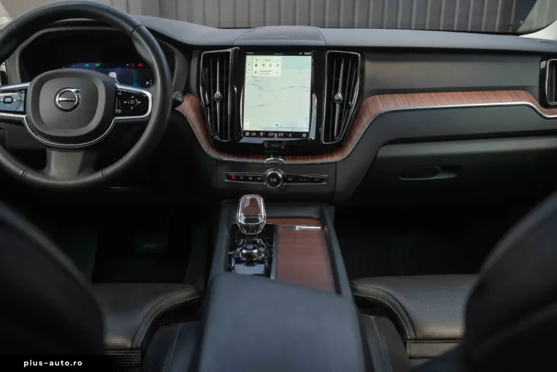Volvo XC60 din 2023 cu 143.713 km - oferta VOL195922 - foto 37