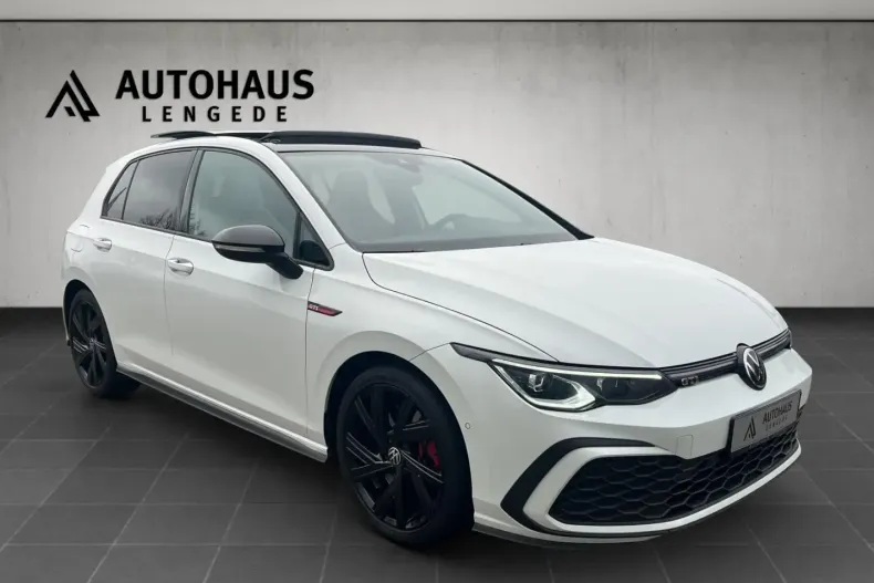 Volkswagen Golf din 2023 cu 69.984 km - oferta VOL195930 - foto 7