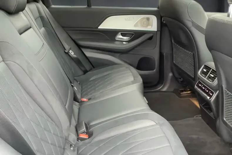 Mercedes-Benz GLE 53 AMG (Clasa GLE) din 2022 cu 38.496 km - oferta MER195935 - foto 14