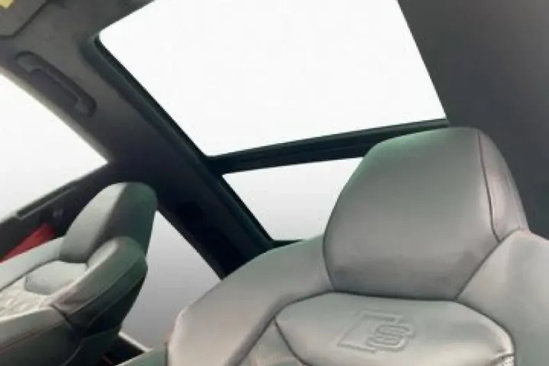 Audi Q8 din 2023 cu 41.500 km - oferta AUD195944 - foto 13