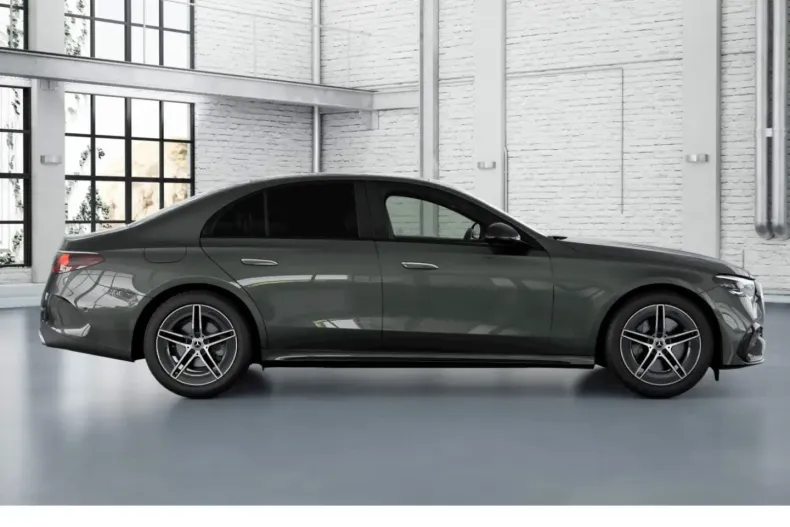 Mercedes-Benz E 220 (Clasa E) din 2025 cu 20.000 km - oferta MER195948 - foto 5