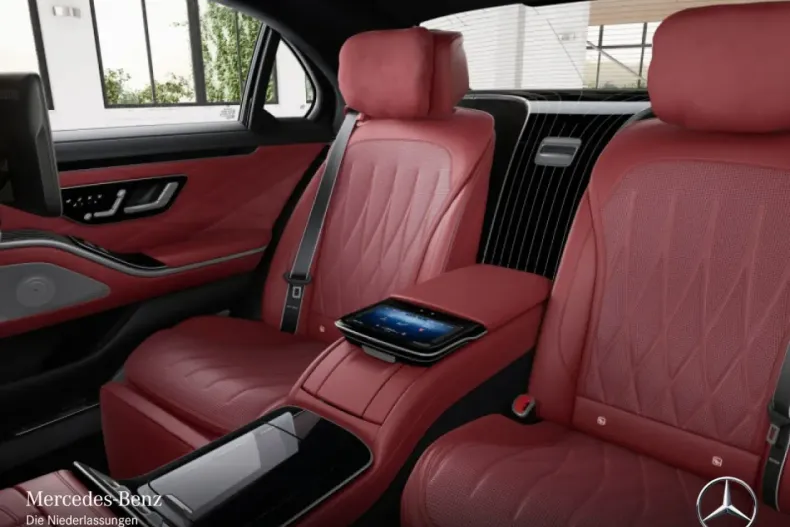 Mercedes-Benz S 63 AMG (Clasa S) din 2024 cu 10.604 km - oferta MER195953 - foto 10